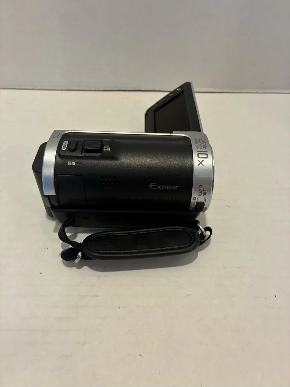 Sony HDR-XR100 HD Handycam Camcorder 80GB HDD Carl Zeiss + Case Charger Tested